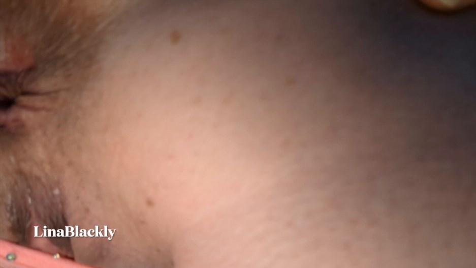 Lina Blackly – Giantess Live Show POV VORE